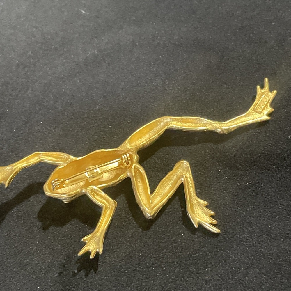 Large Vintage Gold Tone Frog Statement Brooch Signed J.J. Reptile Amphibian 4" - Picture 5 of 8